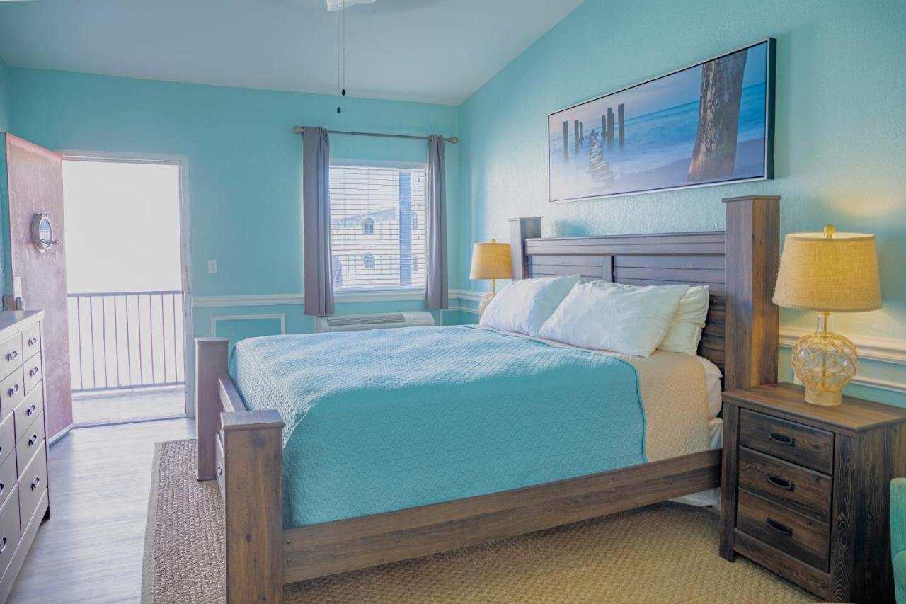 Sea And Breeze Hotel And Condo Tybee Island Exterior photo